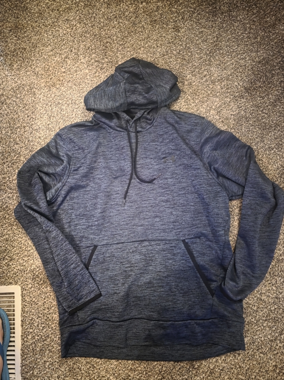 Under Armour Navy Blue Hoodie Size Mens Large. Wore Once